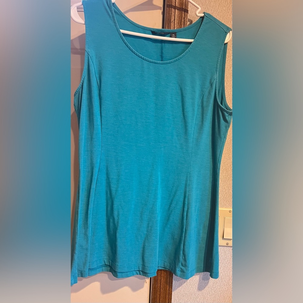 Betabrand Teal Tank Top